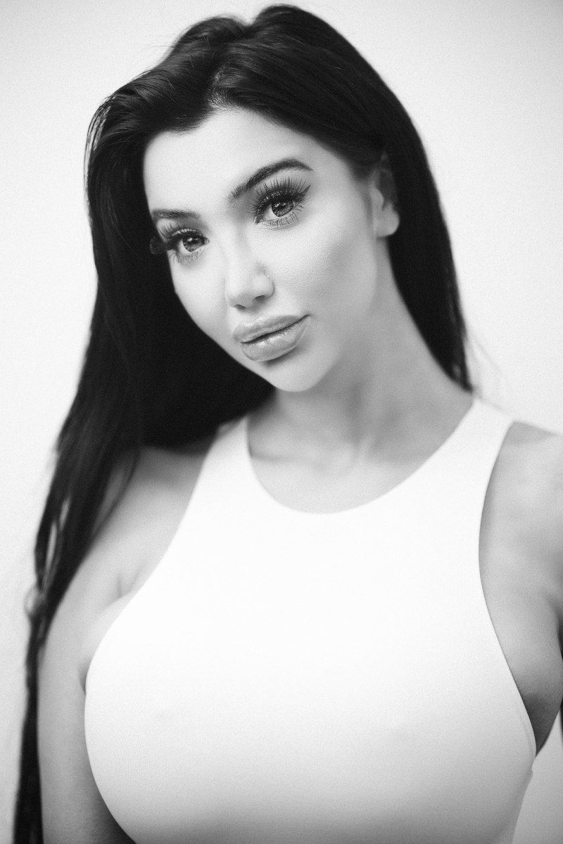 Chloe Khan model and influencer portrait, London